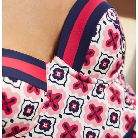 Boden Portofino Moroccan tile underwire swimsuit (size 6/8, cup size 36A) - Picture 10 of 10